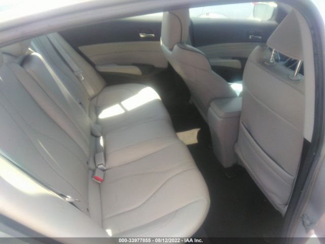 19UDE2F74KA002755 Acura Ilx Pkg