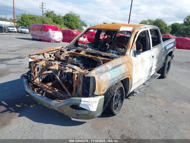 GMC Sierra 1500 Slt 2018 3GTP1NEC6JG278054 Image 2