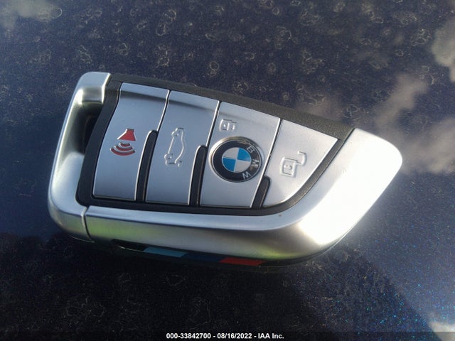 2022 BMW X7, VIN: 5UXCW2C05N9K28712