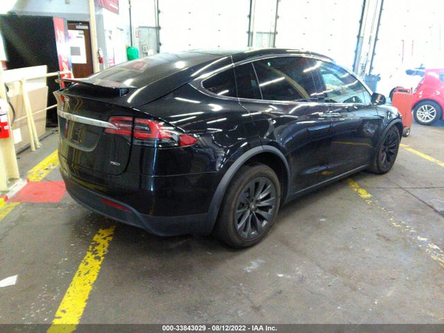 2018 Tesla Model X, VIN: 5YJXCBE29JF115405