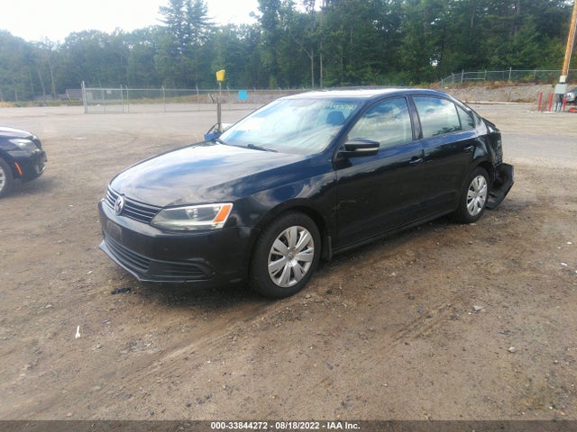 3VWD17AJ0EM268319 Volkswagen Jetta Sedan Se