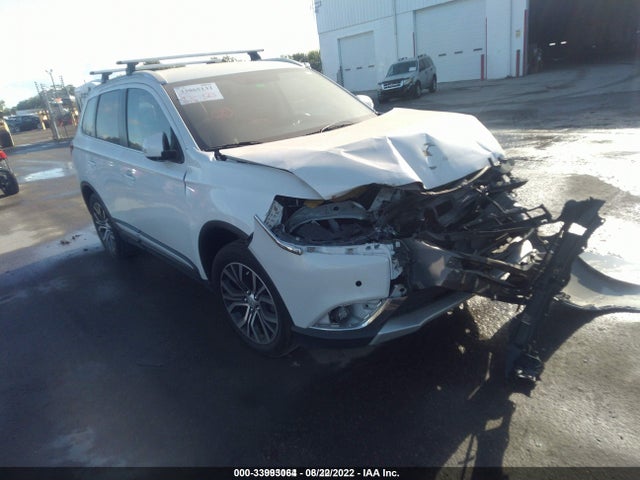 2018 Mitsubishi Outlander, VIN: JA4AD3A35JZ012056