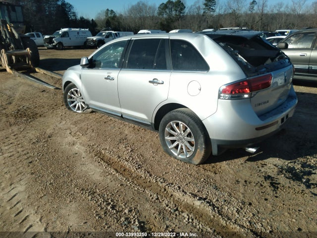 Lincoln MKX 2011 2LMDJ8JK7BBJ08467 Image 3