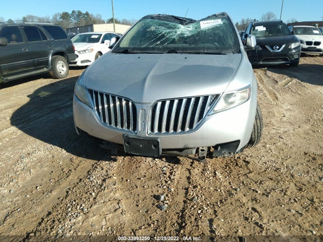 Lincoln MKX 2011 2LMDJ8JK7BBJ08467 Image 6