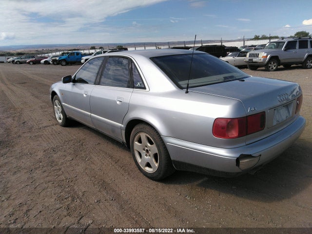 Audi A8 1997 WAUBG84D2VN000928 Image 4
