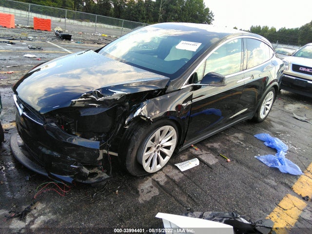 2021 Tesla Model X, VIN: 5YJXCBE21MF321774