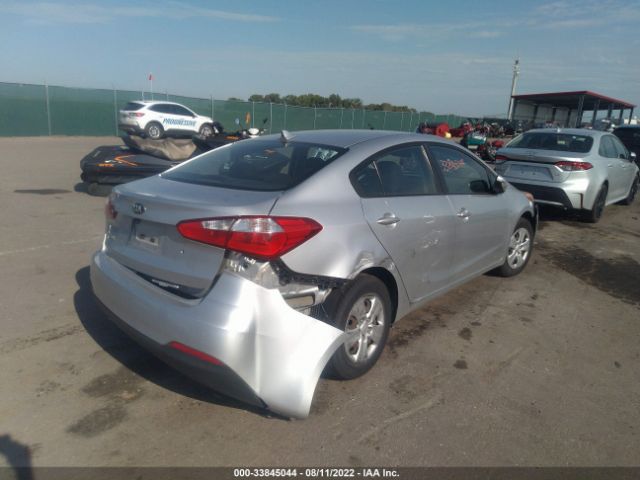 KNAFK4A69E5149805 KIA FORTE LX