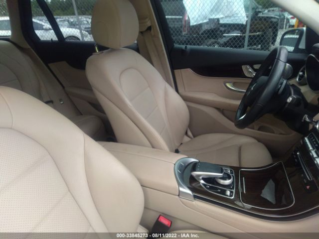 WDC0G4JBXHV007016 Mercedes-Benz GLC