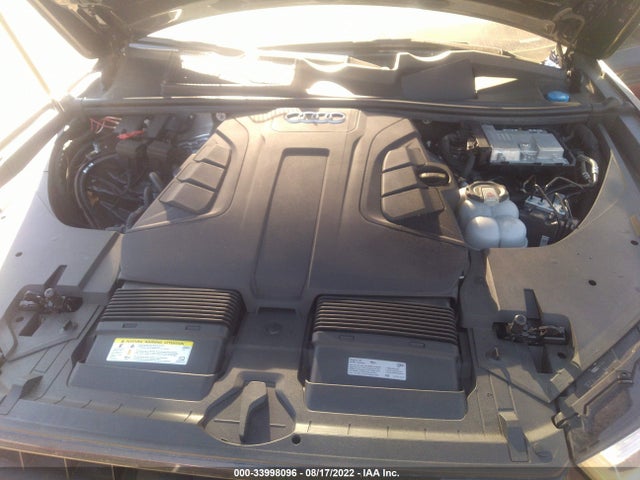 WA1VAAF7XKD038306 Audi Q7 Prestige