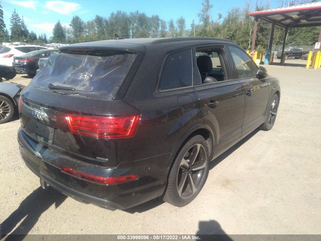 WA1VAAF7XKD038306 Audi Q7 Prestige