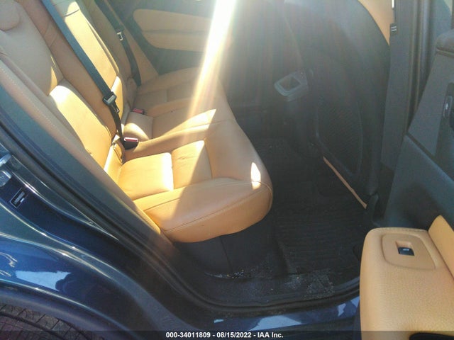 2019 Volvo XC60, VIN: LYV102RK0KB308327