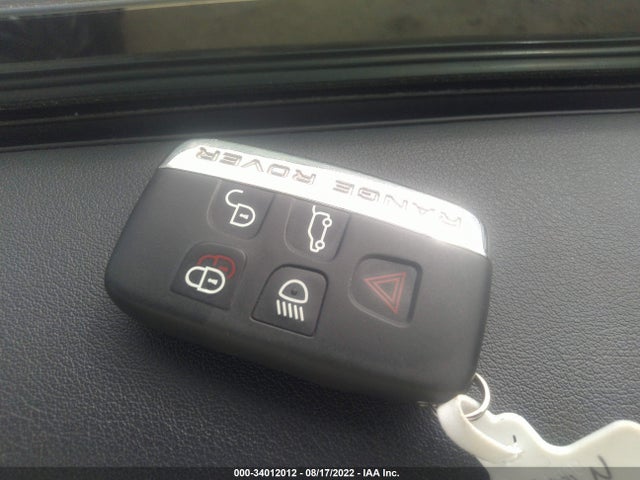 Land Rover Range Rover 2017 SALGS2FE0HA355210 Image 3