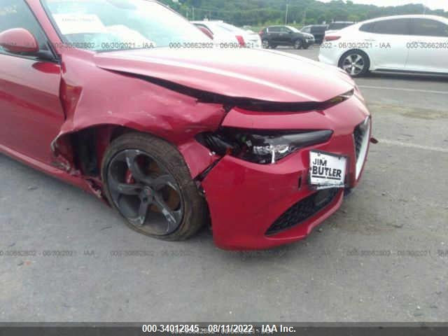 2017 Alfa Romeo Giulia, VIN: ZARFAEDNXH7534738