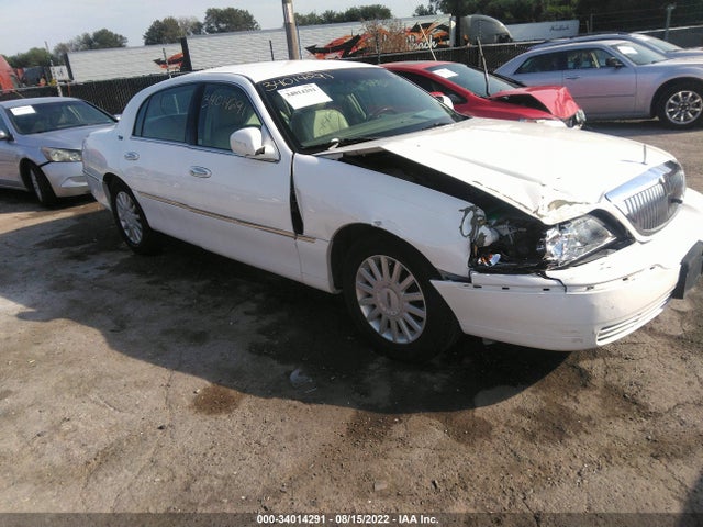 2005 1LNHM82W95Y656967 main image