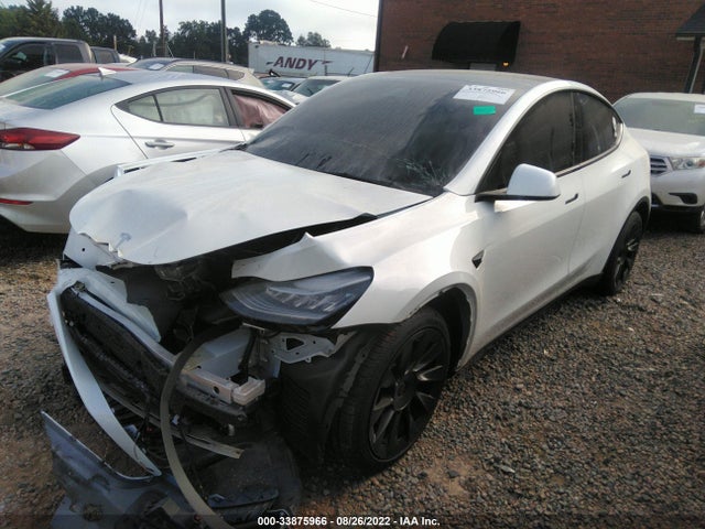 Tesla Model Y Long Range 2022 7SAYGDEE9NF419647 Image 2