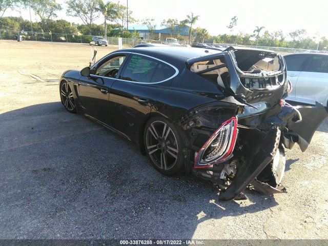 2016 Porsche Panamera, VIN: WP0AB2A76GL050433
