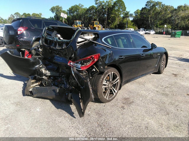 2016 Porsche Panamera, VIN: WP0AB2A76GL050433