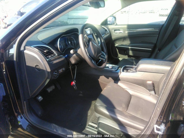 2022 Chrysler 300, VIN: 2C3CCADG3NH131593