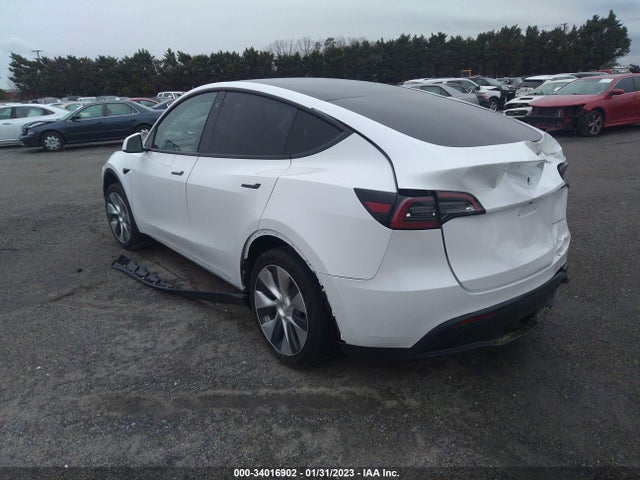 Tesla Model Y 2021 5YJYGAEE5MF149794 Image 4