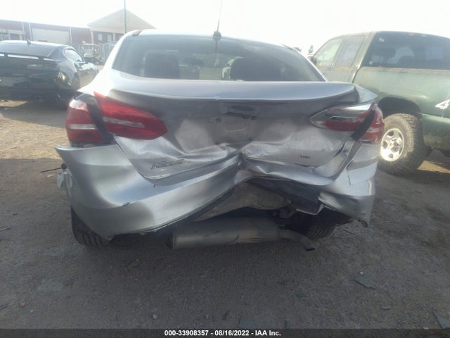 2018 FORD FOCUS SE VIN: 1FADP3F28JL310569