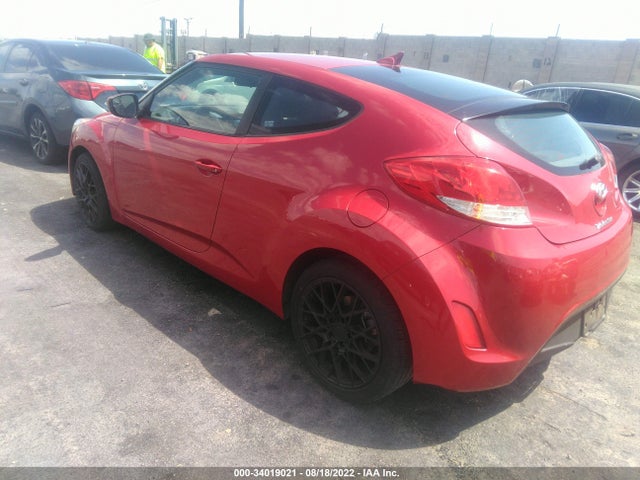 2015 Hyundai Veloster, VIN: KMHTC6AD8FU228169