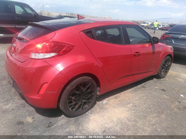 2015 Hyundai Veloster, VIN: KMHTC6AD8FU228169