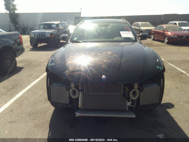 2021 Maserati Levante, VIN: ZN661YUA2MX363100