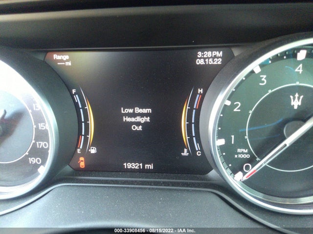 2021 Maserati Levante, VIN: ZN661YUA2MX363100