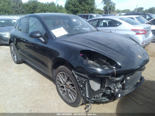 2016 Porsche Macan, VIN: WP1AB2A56GLB50206