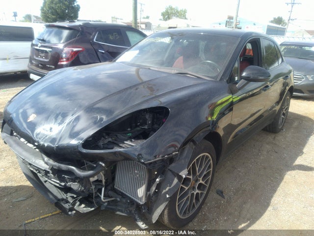 2016 Porsche Macan, VIN: WP1AB2A56GLB50206