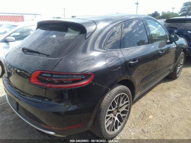 2016 Porsche Macan, VIN: WP1AB2A56GLB50206