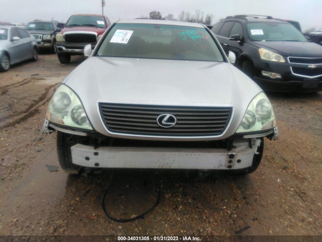 Lexus LS 430 2002 JTHBN30F520055576 Image 7