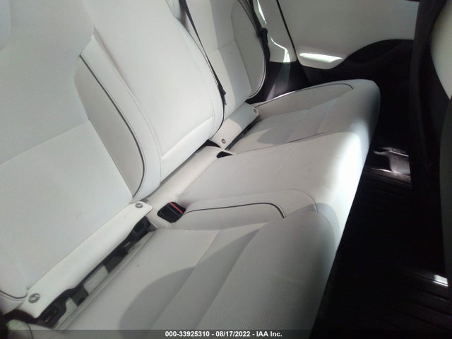 2022 Tesla Model S, VIN: 5YJSA1E69NF460940