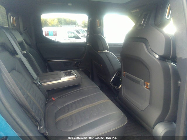 2022 Rivian R1T, VIN: 7FCTGAAL4NN000160