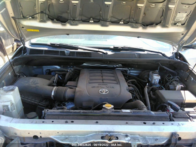 2016 Toyota Sequoia, VIN: 5TDDY5G17GS144805