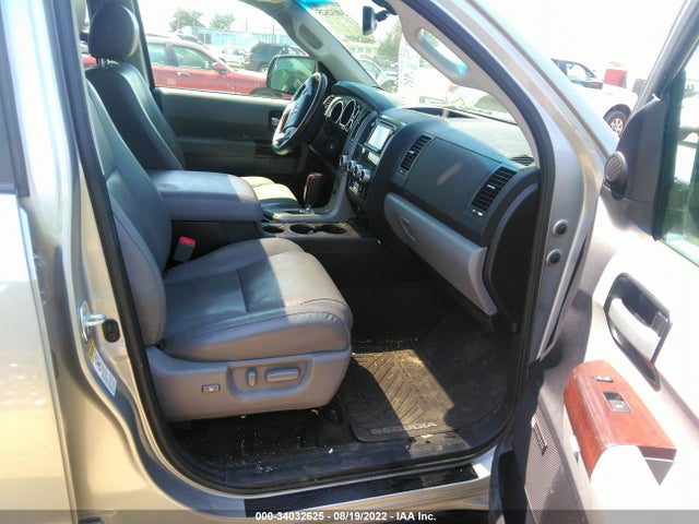 2016 Toyota Sequoia, VIN: 5TDDY5G17GS144805