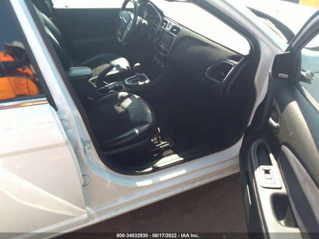 Chrysler 200 Limited 2013 1C3CCBCG9DN747375 Image 6
