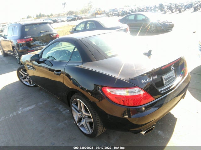 2015 Mercedes-Benz SLK-Class, VIN: WDDPK4HA4FF104483