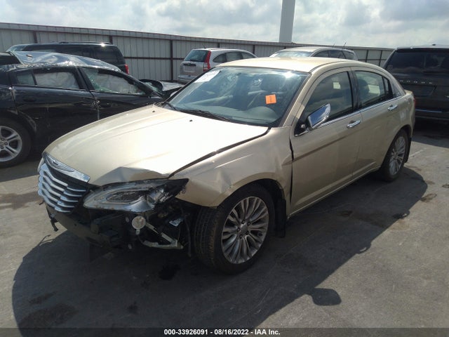 Chrysler 200 Limited 2011 1C3BC2FG3BN503788 Image 2