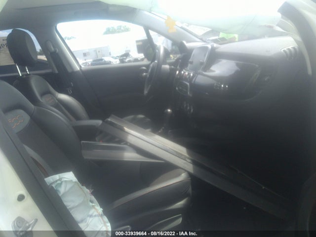 2019 Fiat 500X, VIN: ZFBNFYA12KP837971