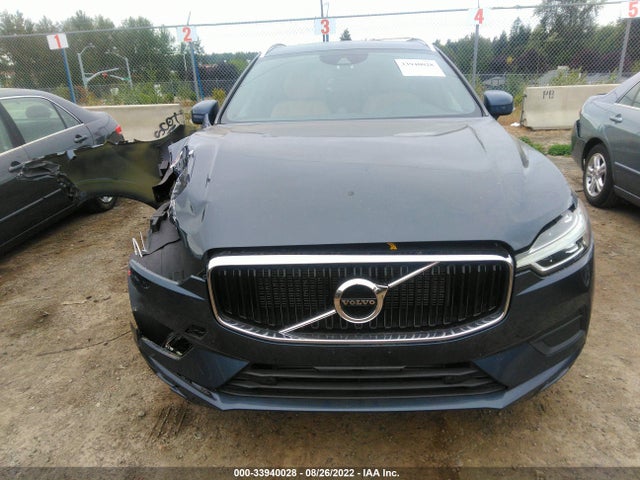 2018 Volvo XC60, VIN: YV4102RK5J1033637