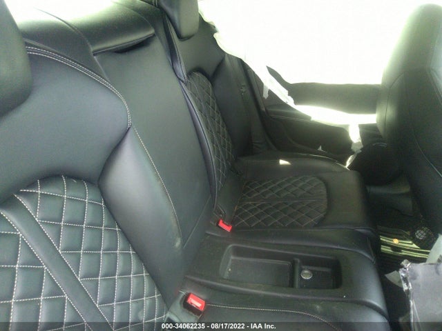 2017 Audi S7, VIN: WAUWFAFC4HN125188