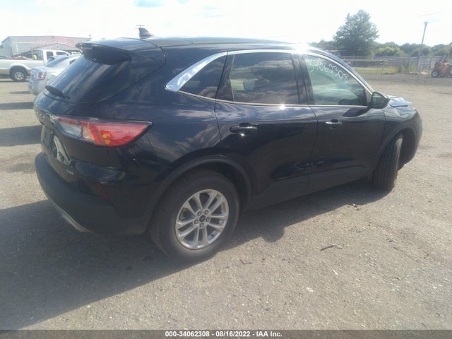 2021 Ford Escape, VIN: 1FMCU0BZ9MUA39502