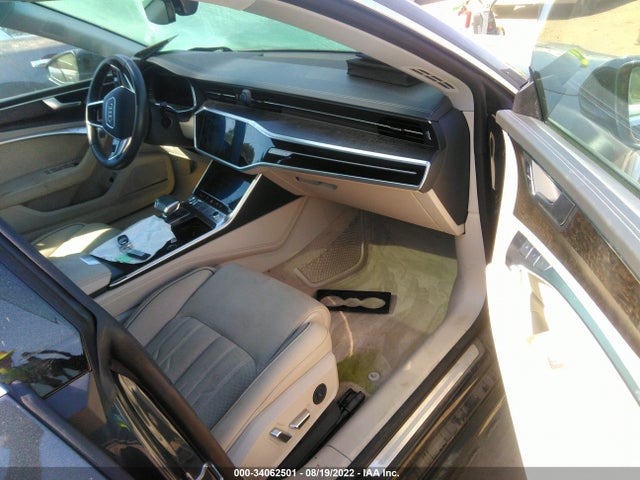 2019 Audi A7, VIN: WAUS2AF28KN027306