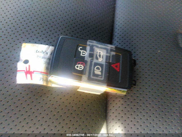 2022 Land Rover Defender, VIN: SALEXERU4N2073221