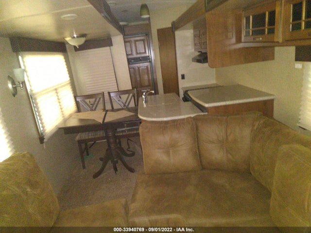 2013 HEARTLAND RV SUNDANCE VIN: 5SFSG3725DE264480