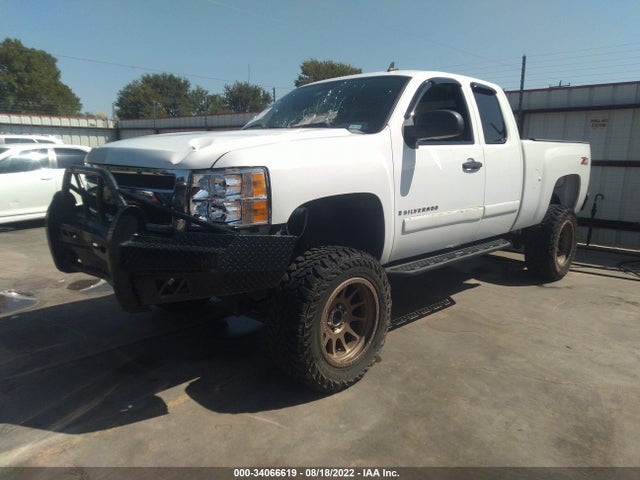 2007 CHEVROLET SILVERADO 1500 LT W/1LT VIN: 1GCEK19067Z519326