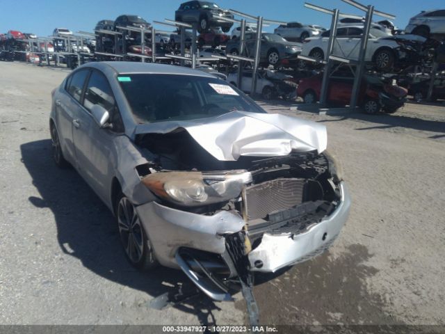 KNAFX4A88E5217613 KIA FORTE EX
