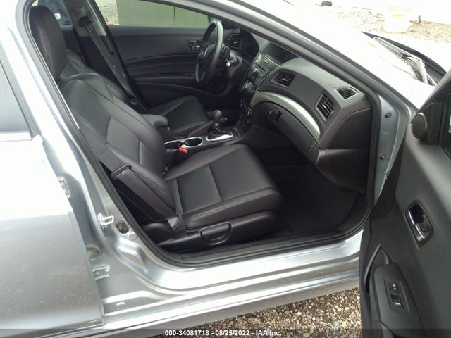 2018 Acura ILX, VIN: 19UDE2F41JA008355