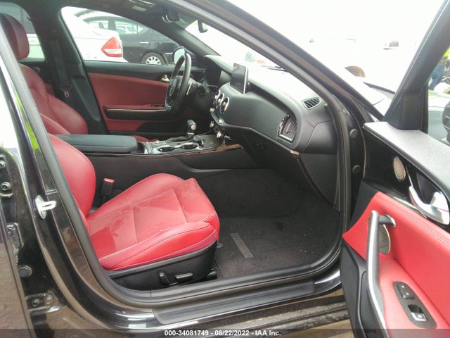 2021 Kia Stinger, VIN: KNAE15LA1M6094443
